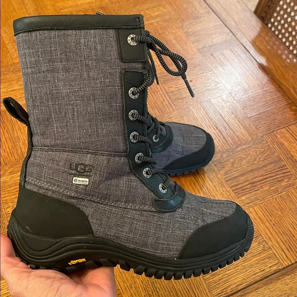 UGG Adirondack Charcoal Boots with Plush Fur Collar size 7 - Picture 2 of 10